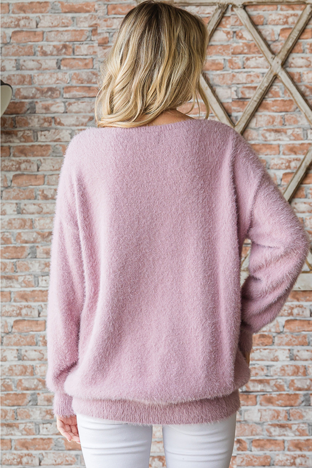 LAVENDER SOLID COLOR FEATHER YARN SWEATER