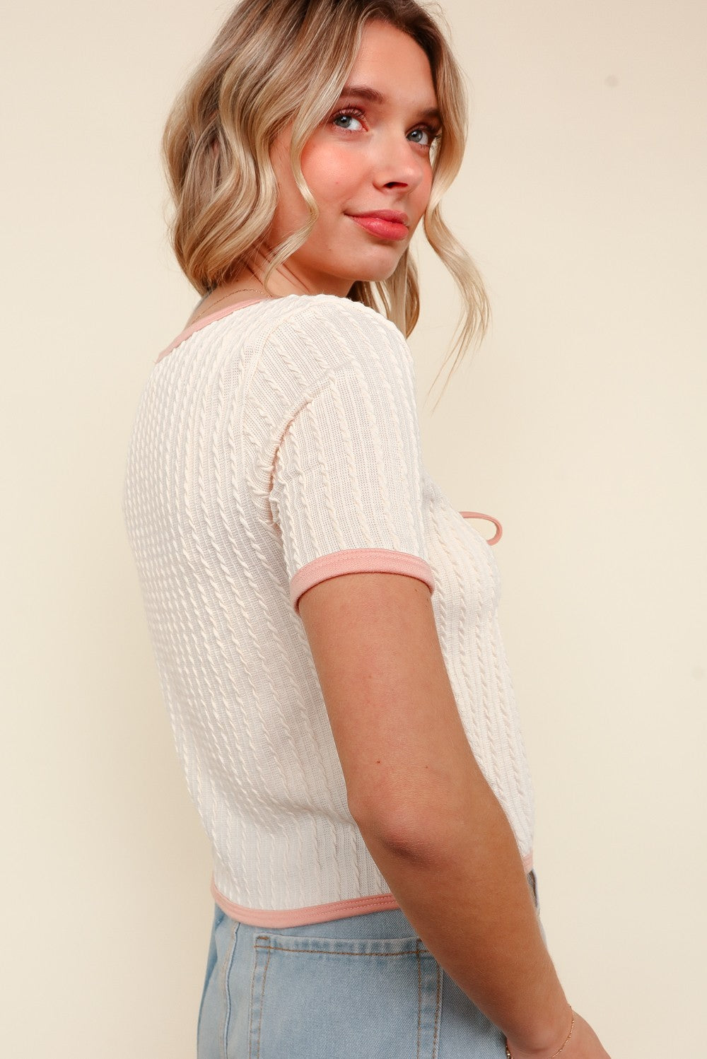 CABLE KNIT RIBBON CARDIGAN